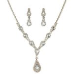 NR72-20679CLGD Linked Teardrop Dangle Rhinestone Necklace Set