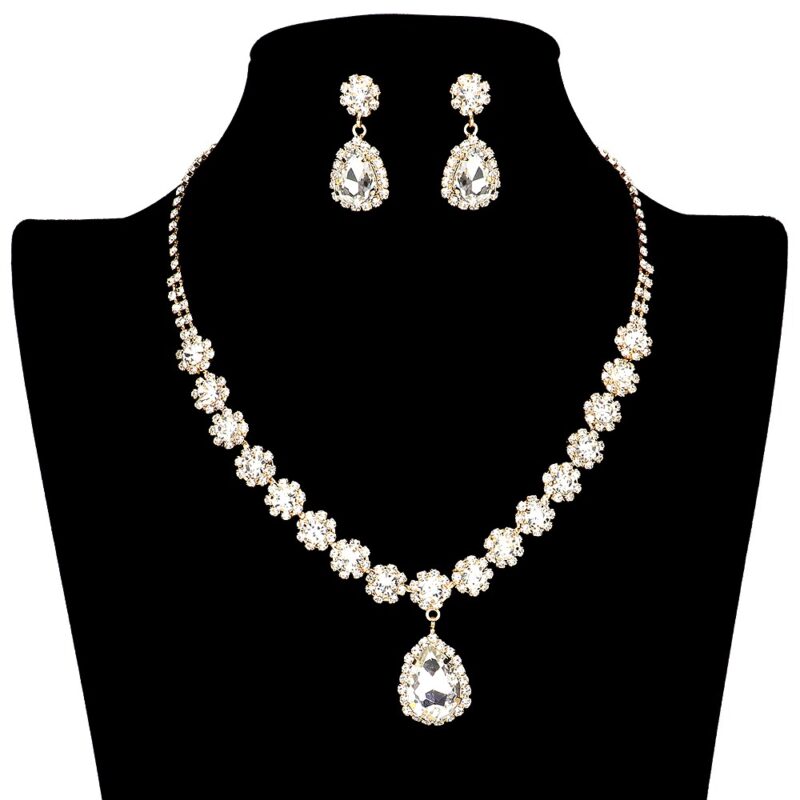 Sparkling Daisy w Pear Drop Rhinestone Necklace Set