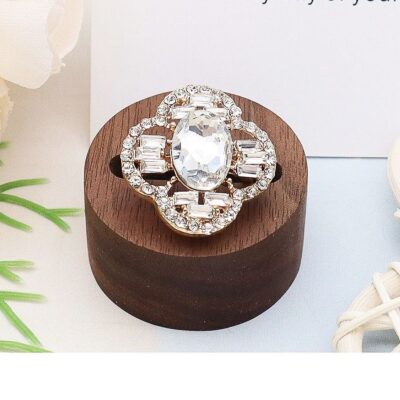 12pk Oval Crystal in Flower Rings