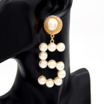 YE3224GDCRM-Enhanced-SR No 5 Bold Glass Chunky Dangling Earrings