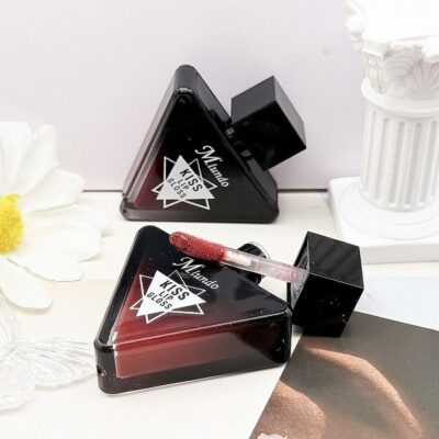 24pk Triangle Kiss Soft Focus Lip Gloss