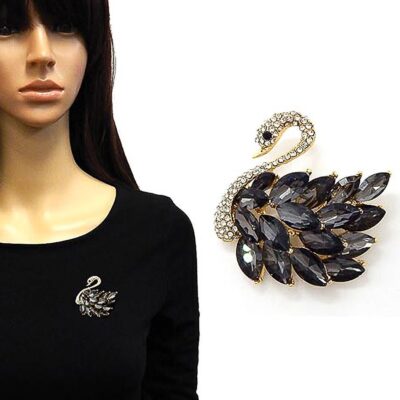 Elegant Crystal Rhinestone Swan Brooch Pin