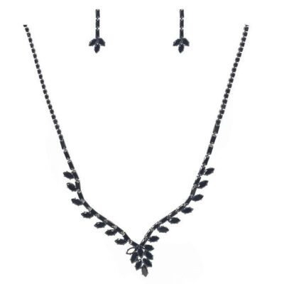 Shimmering Vintage V Shape CZ Necklace Set