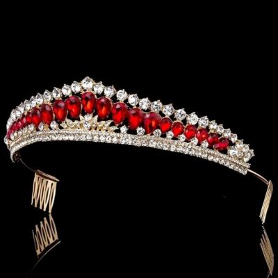Dazzling Reversed Pear Shaped Crystal Point Tiara