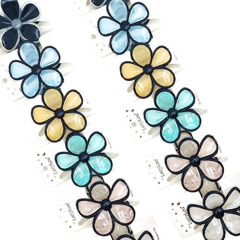 12pk Opaque Daisy Flower Hair Claw Clip