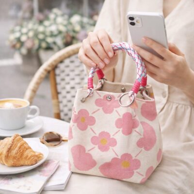 Pink Flower Knitted Mini Tote Bag – Cute Floral Knit Handbag, Small Summer Tote